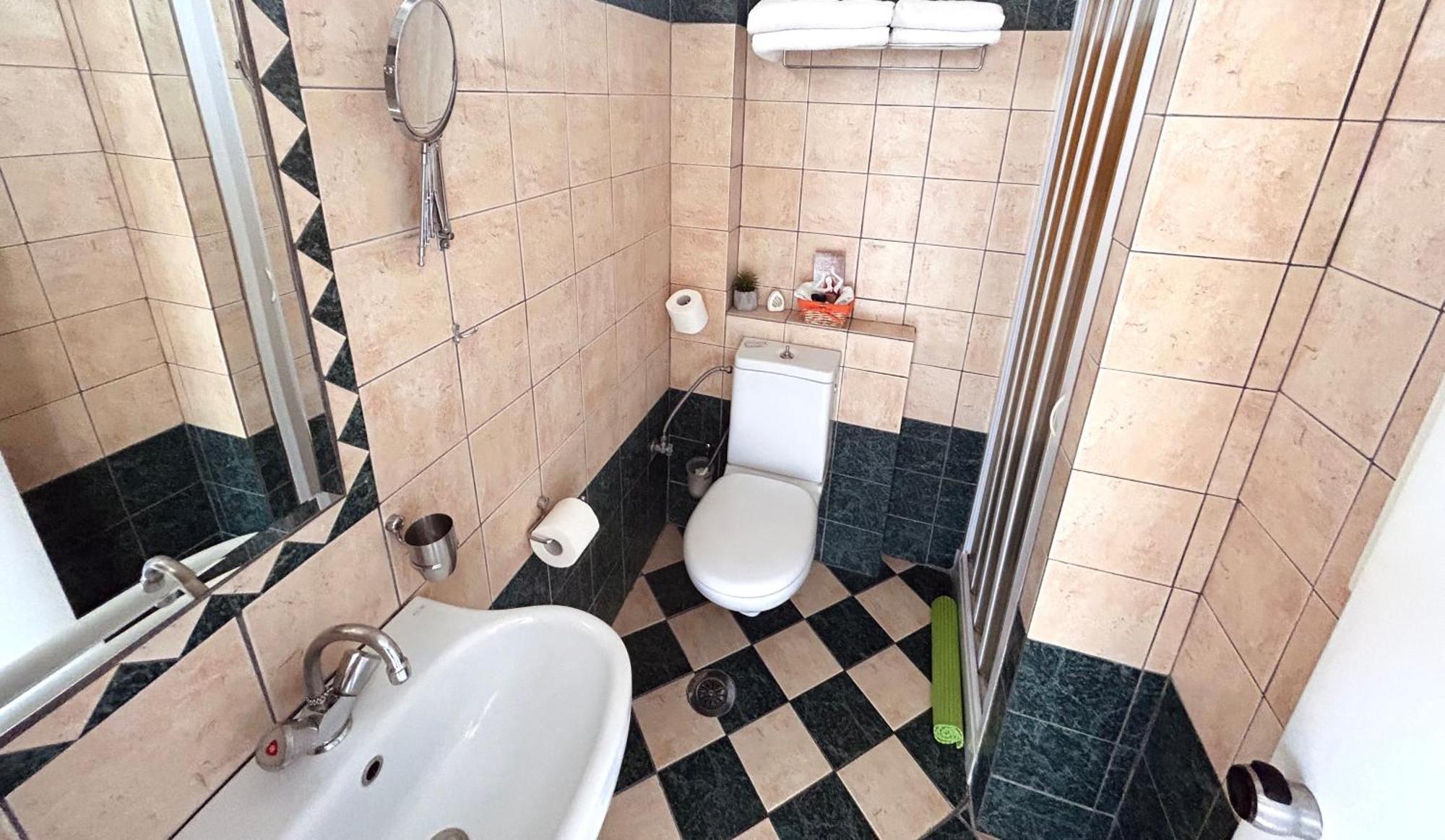 Bay Holiday Hotel & Spa Karavómilosz Kültér fotó